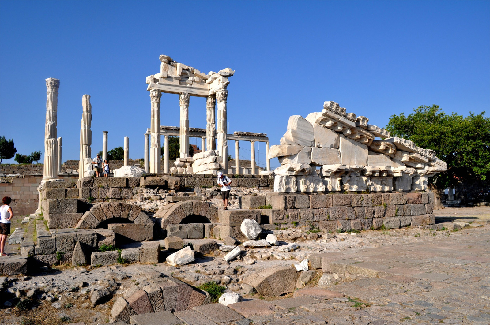 Pergamon Day Tour From Istanbul Pergamon Day Tour From Istanbul 2