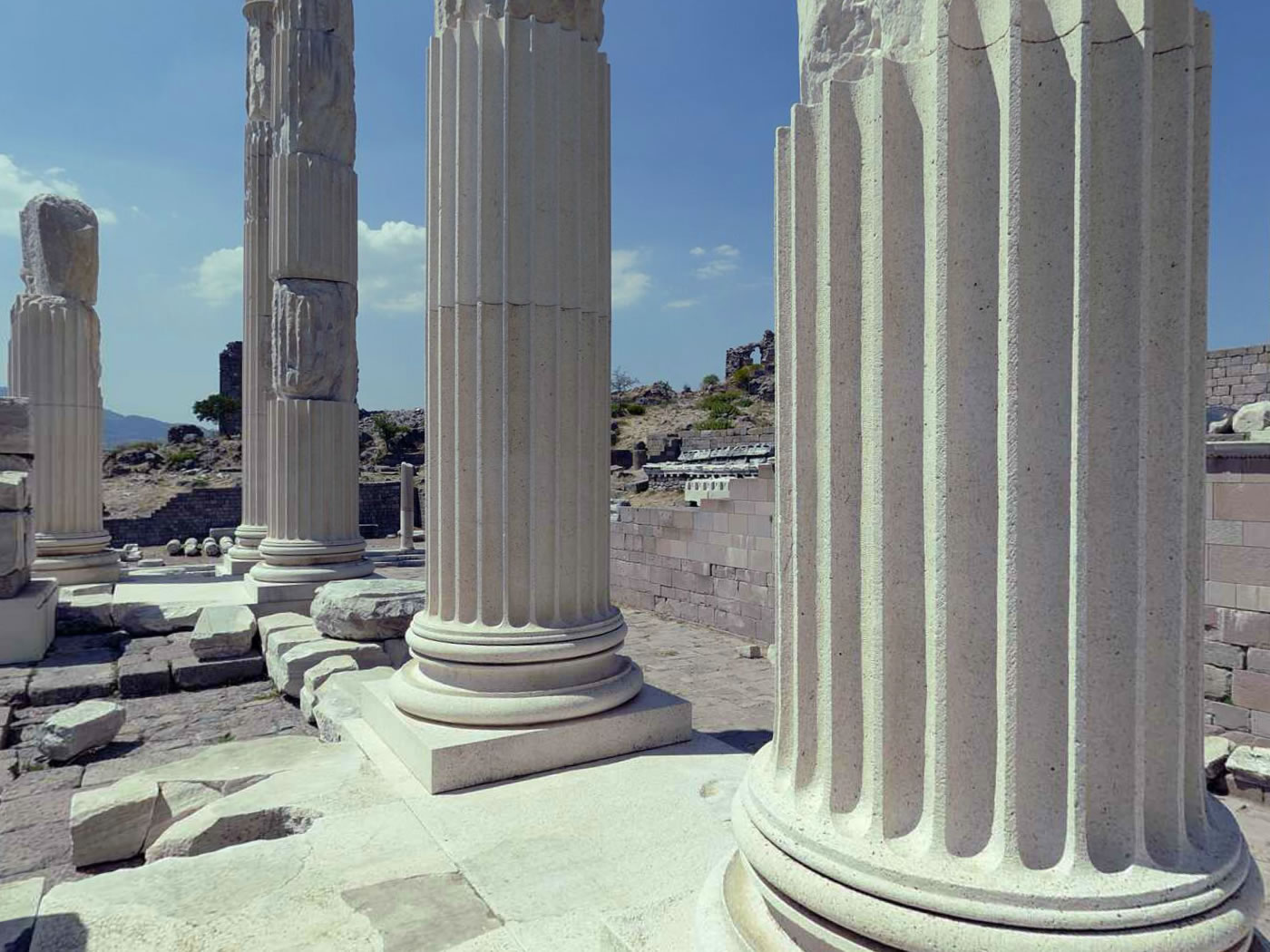Private Pergamon Day Tour from Kusadasi Private Pergamon Day Tour from Kusadasi 3